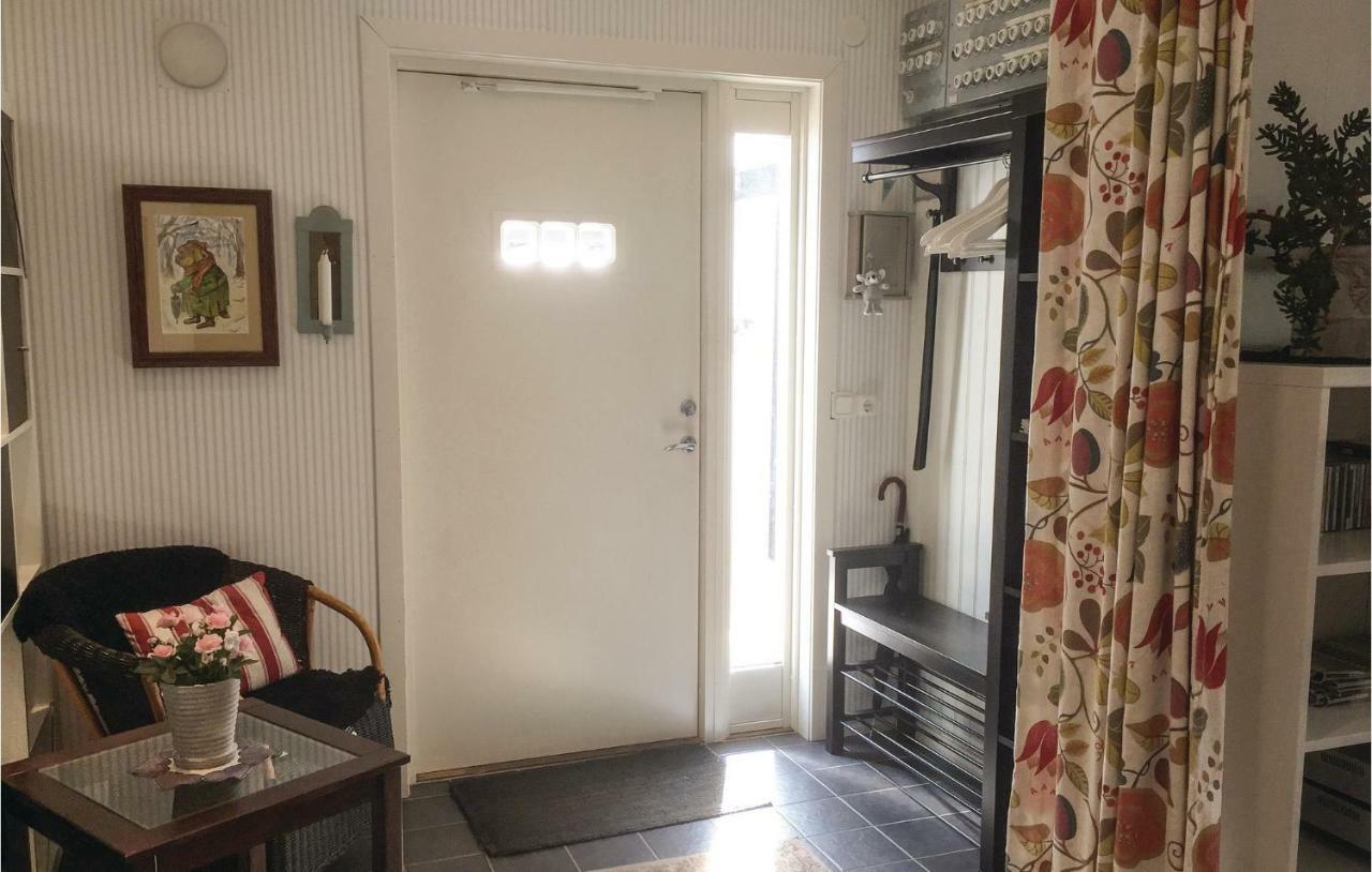Cozy Home In Borgholm With Wifi Εξωτερικό φωτογραφία